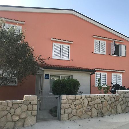 Apartment Adriana Povljana Exterior foto